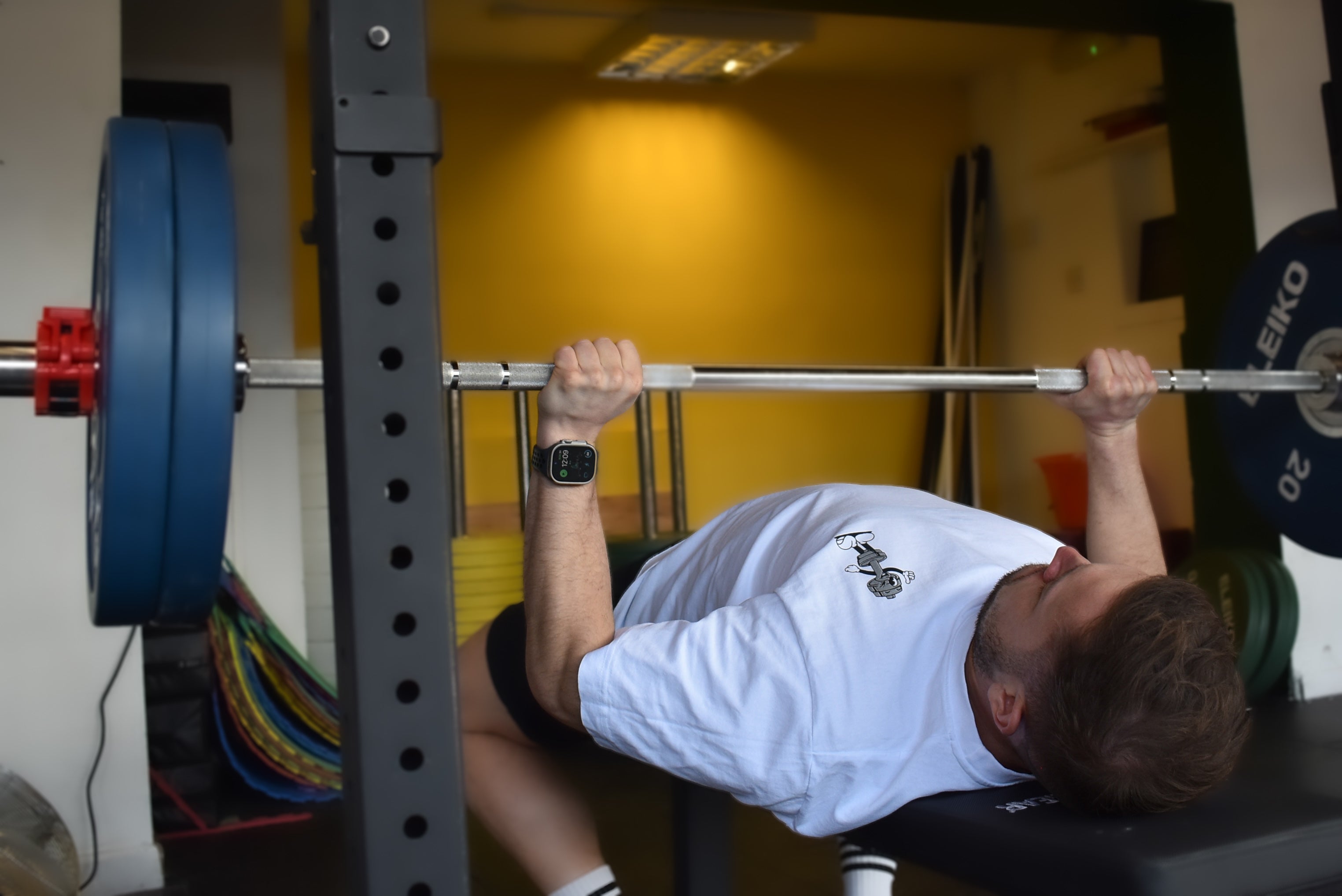 Top 4 exercises to increase your bench press strength